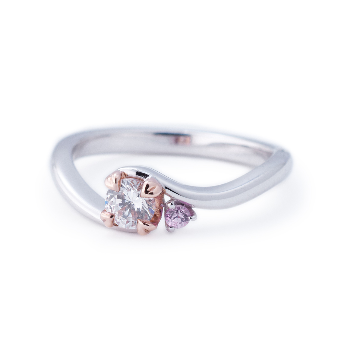 フォルトゥナ 婚約指輪 シンプル 結婚指輪のブランド Ith イズ 東京 横浜 柏 大宮 銀座 心斎橋 栄 新宿 梅田 天神